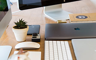 爱游戏ayx官网-西甲激烈争夺，专家解读战术变化，西甲loading