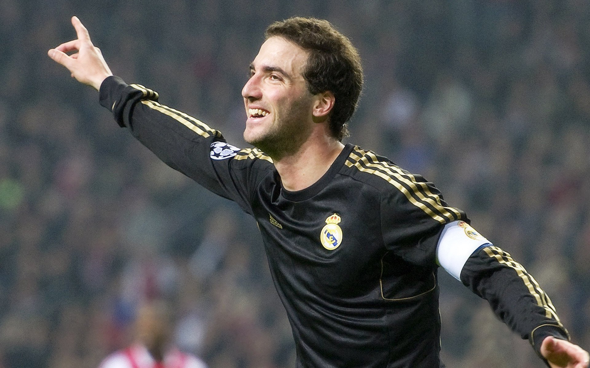 爱游戏网页版-终极决战：总冠军争夺战的巅峰对决，终极决战的意思